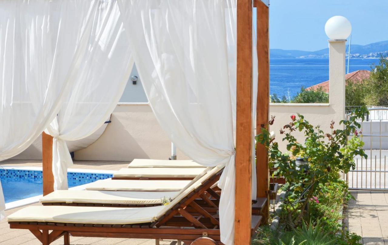 Apartments Santo Trogir - Okrug Gornji Dış mekan fotoğraf