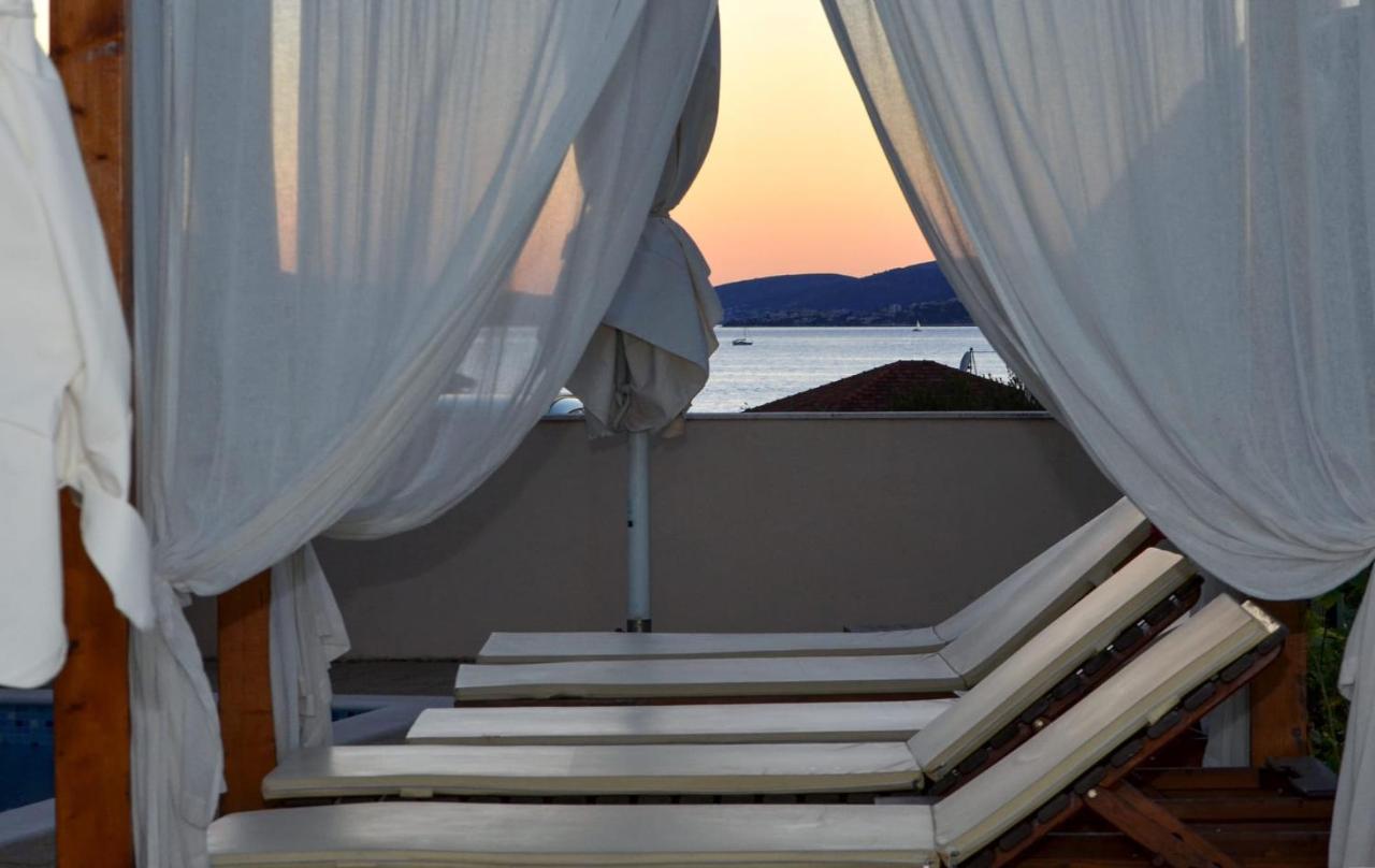 Apartments Santo Trogir - Okrug Gornji Dış mekan fotoğraf