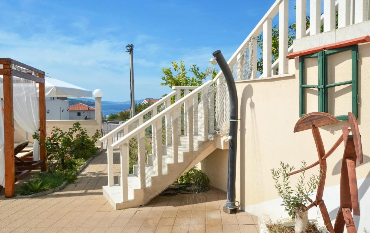 Apartments Santo Trogir - Okrug Gornji Dış mekan fotoğraf