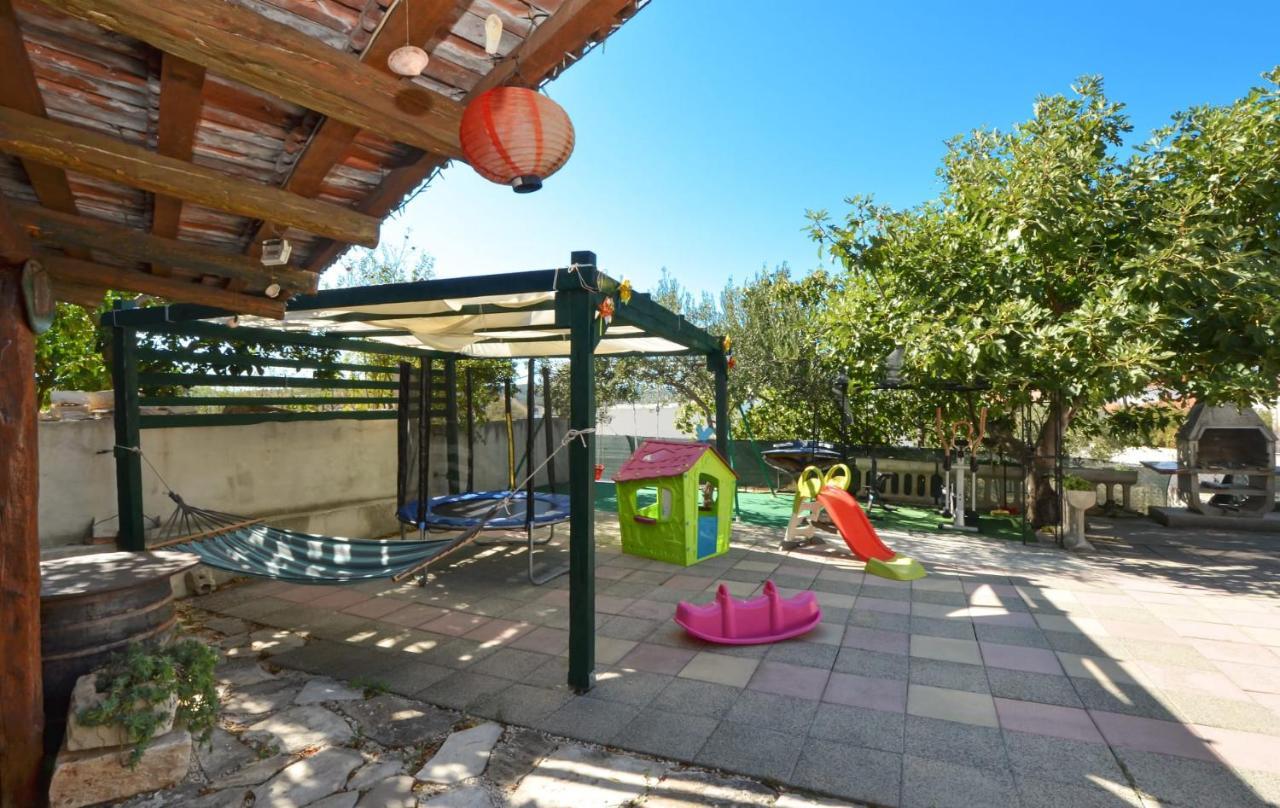 Apartments Santo Trogir - Okrug Gornji Dış mekan fotoğraf