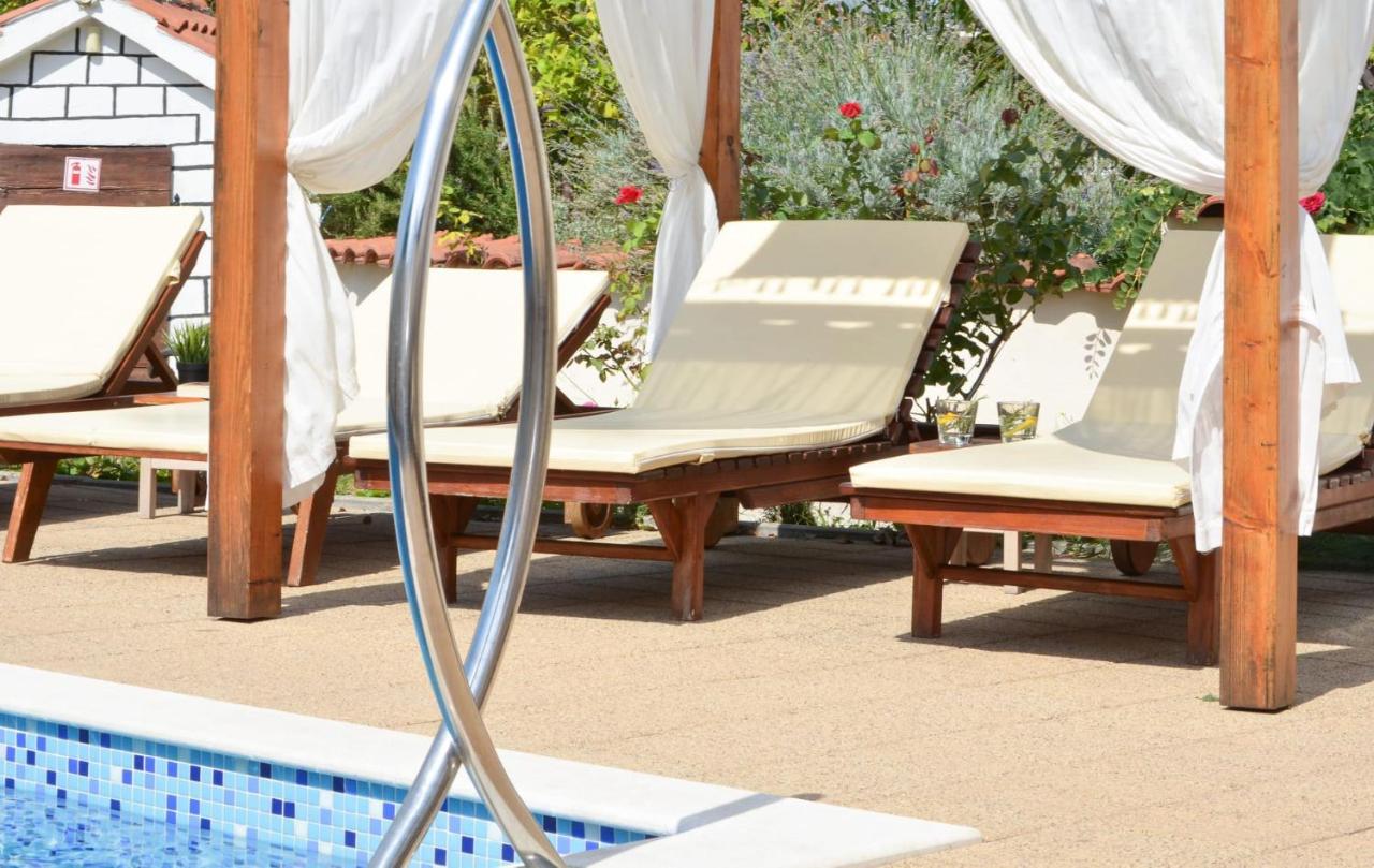 Apartments Santo Trogir - Okrug Gornji Dış mekan fotoğraf